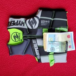 Youth Hyperlite Life Vest NWT